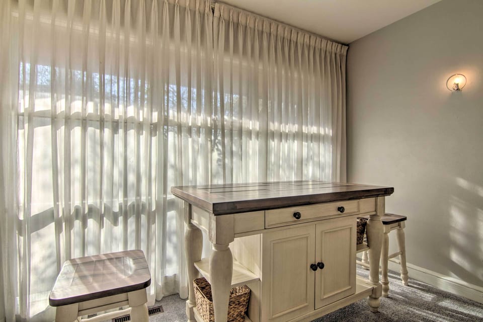 Dining Table/ Workspace