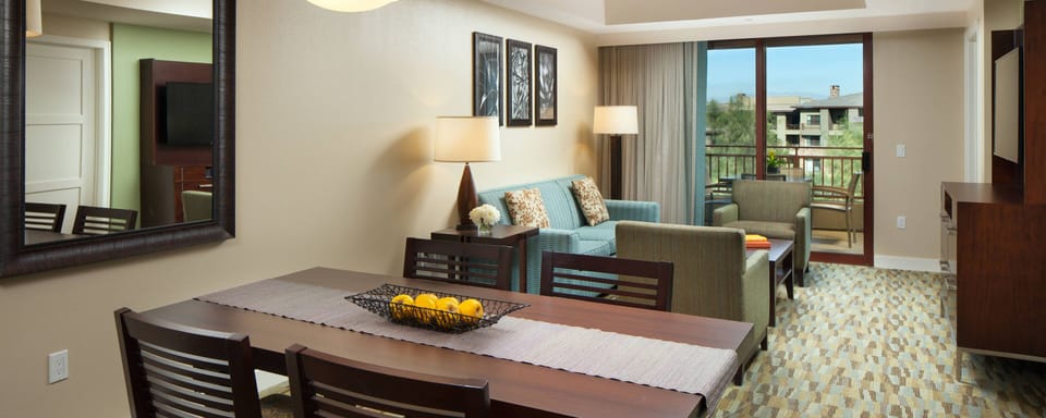 Dining Room/Living Room