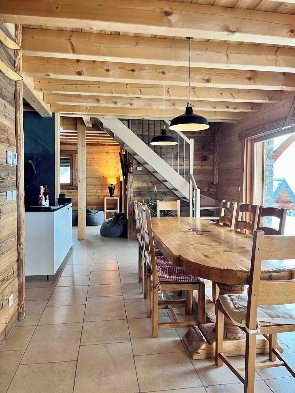 Dine in style at chalet Fontaines