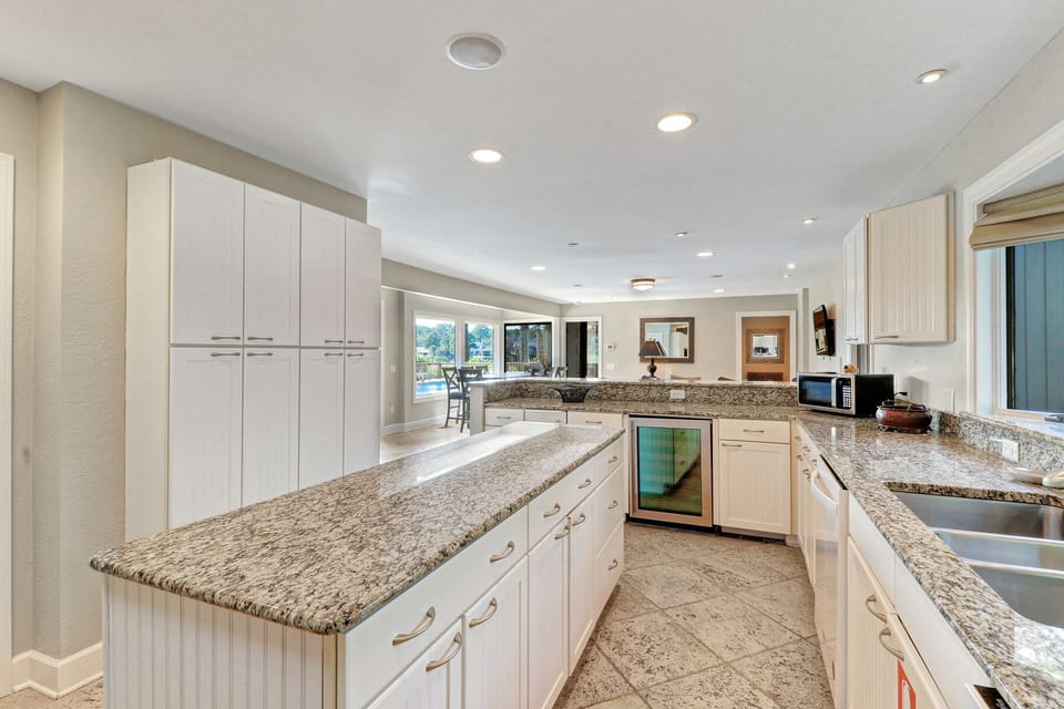 176 Mooring Buoy | 1st floor Kitchen - 176 Mooring Buoy | 1st floor Kitchen