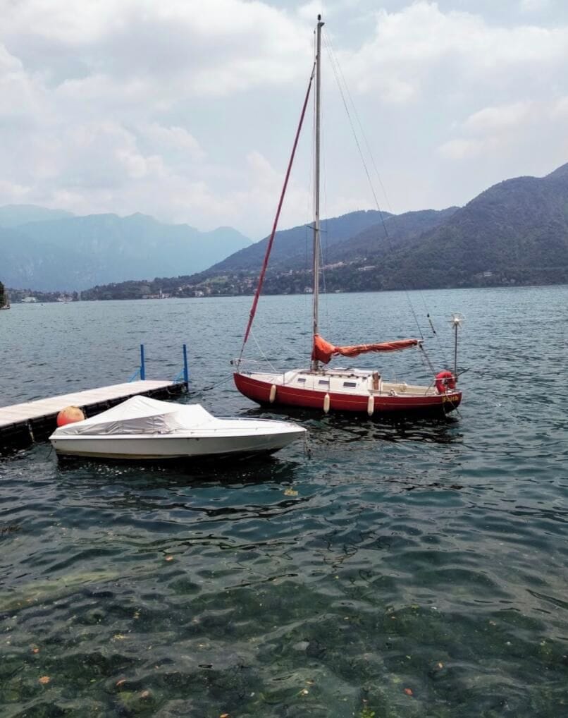 Romantic house in Tremezzo near the lake with large terrace/Greenway Apartment in Tremezzo