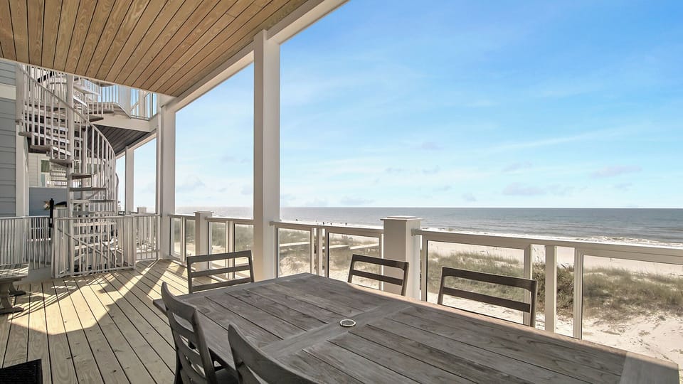 2nd Floor Walkout Balcony