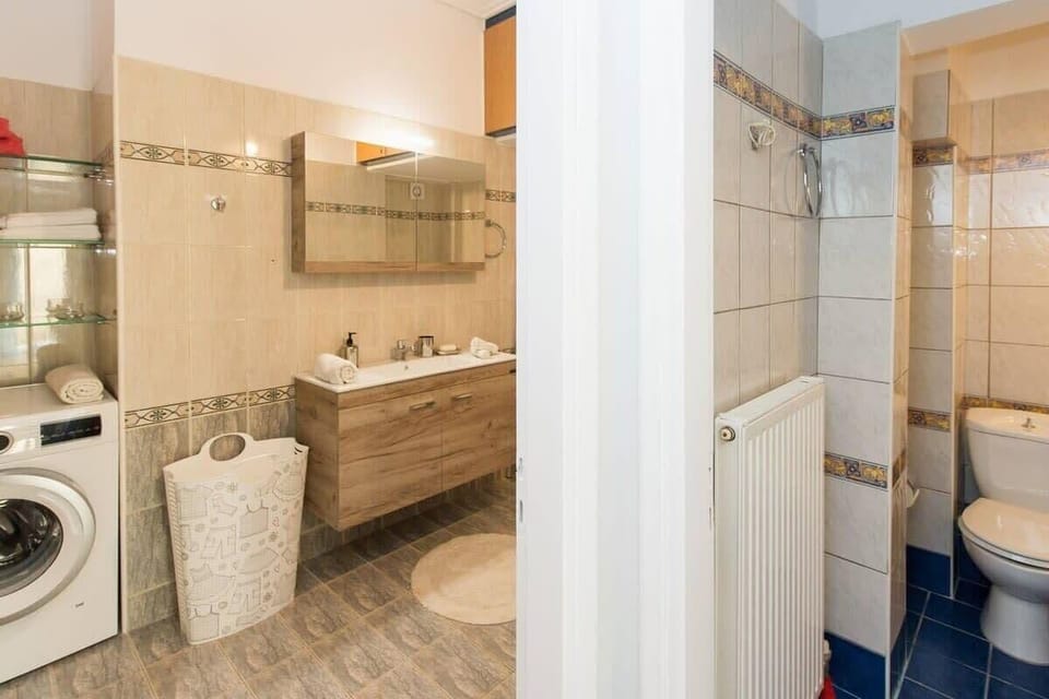 First & Second Bathroom Overview – Elegant and practical, designed for guest comfort.