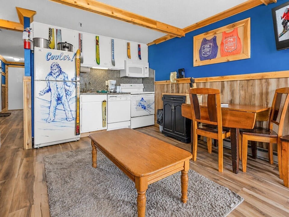 Mountain Lodge 134 is your snowshoe home away from home!