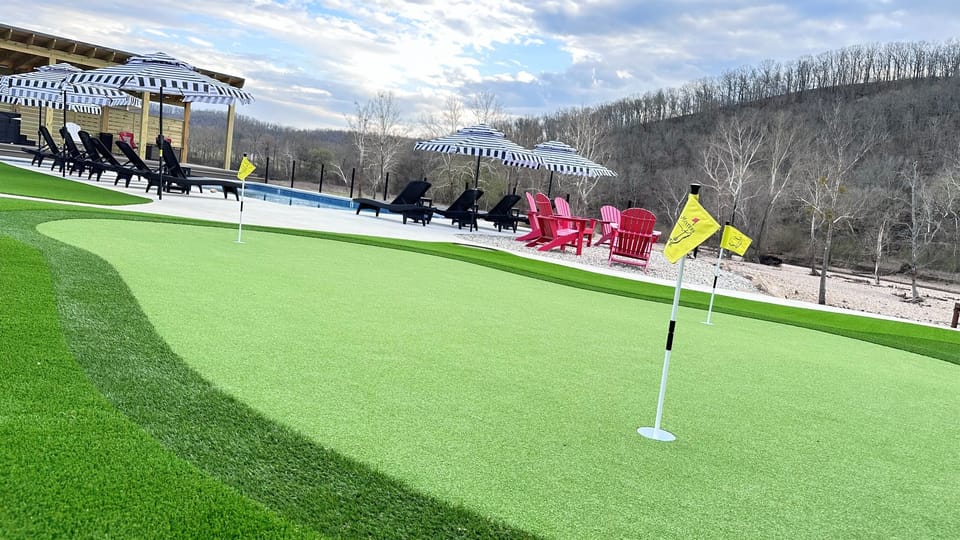 putting green (Under Construction)