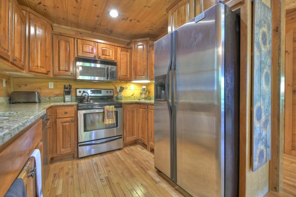Fully stocked kitchen