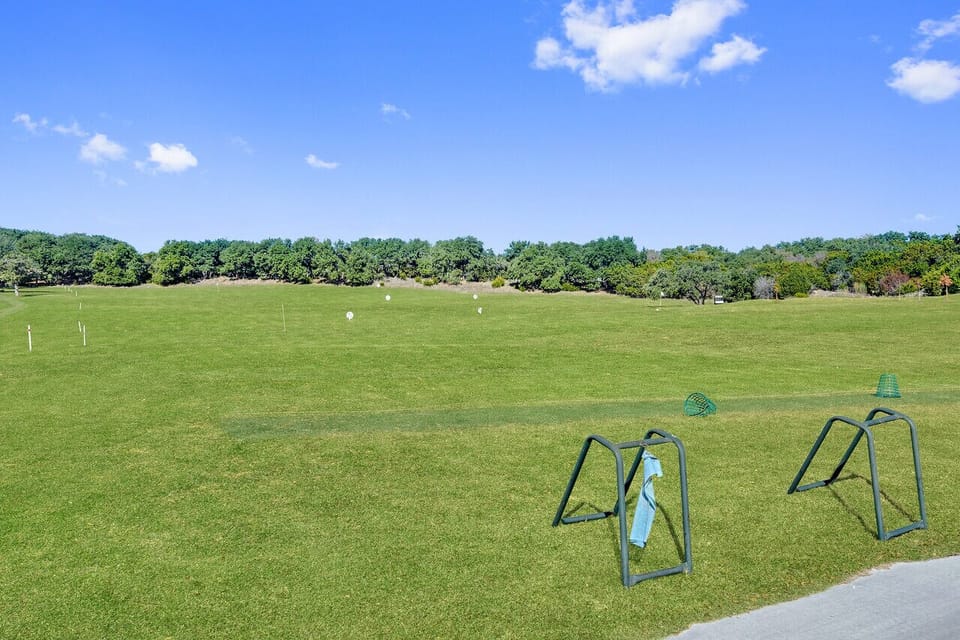 9 hole golf course for our guest. (See manual for reservations)