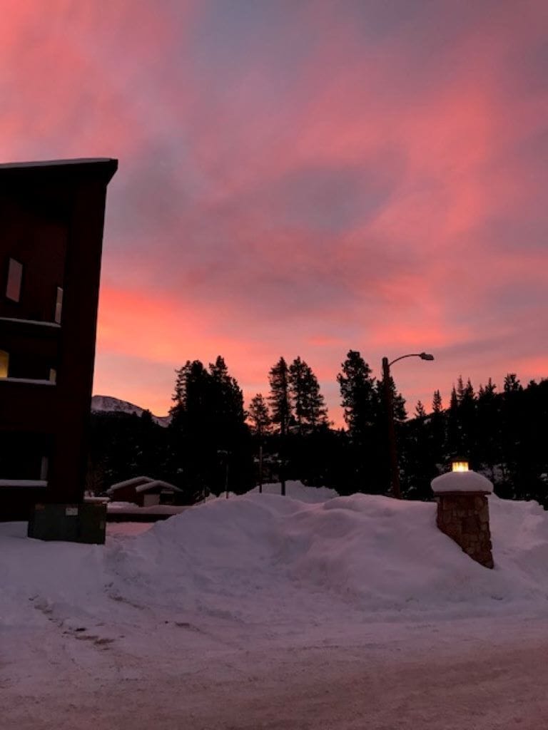 Sunrise walk to Starbucks