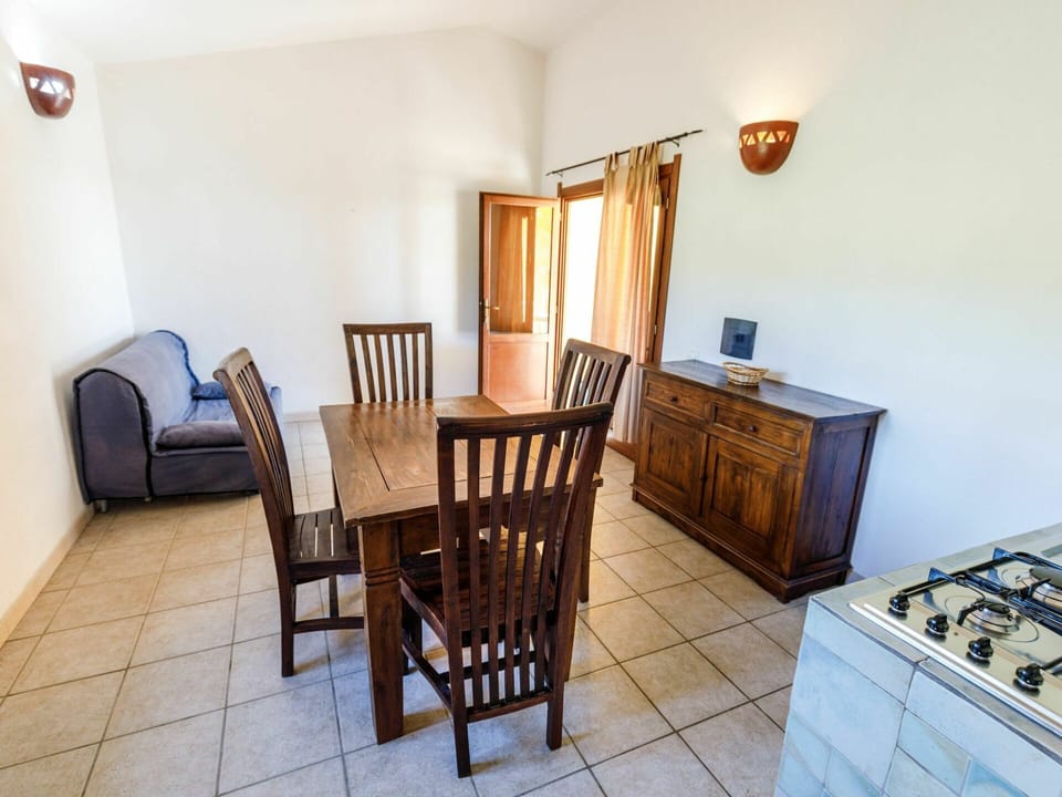 Furniture, Property, Cabinetry, Chair, Table, Wood, Interior Design, Floor, Building, Flooring