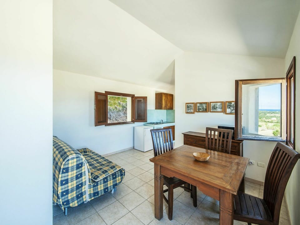 Table, Furniture, Picture Frame, Chair, Azure, Window, Wood, Interior Design, Rectangle, Floor