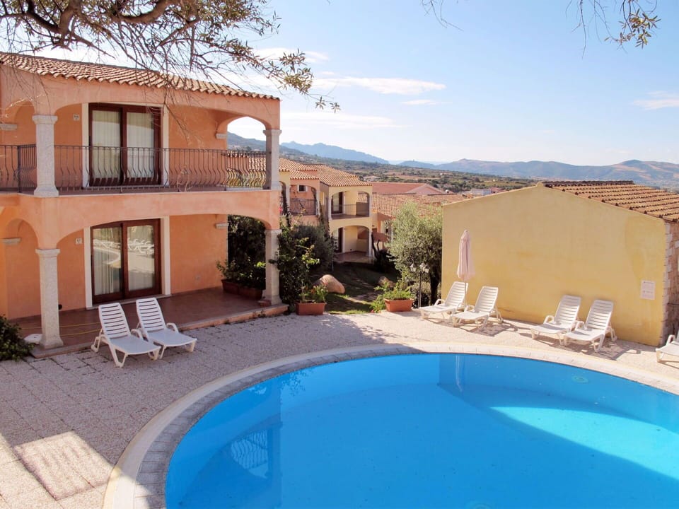 Property, House, Real Estate, Building, Home, Swimming Pool, Estate, Azure, Villa, Vacation