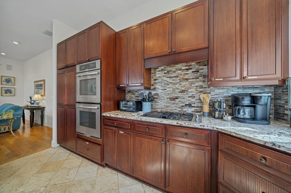 Two Ovens, toaster Oven, Tea Kettle

