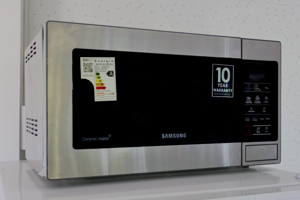 Microwave / Horno Microondas