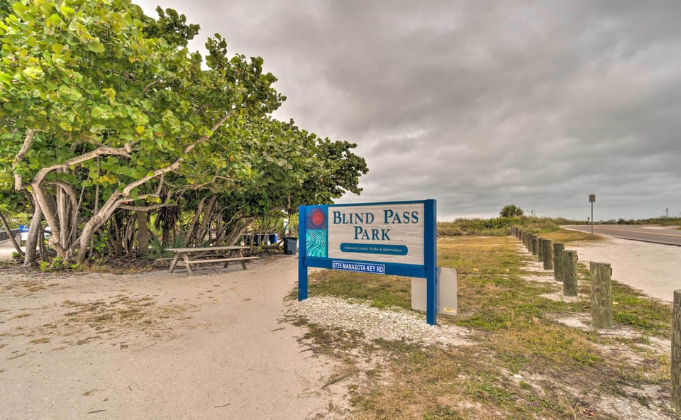 Blind Pass Park sits only 1.8 miles away.