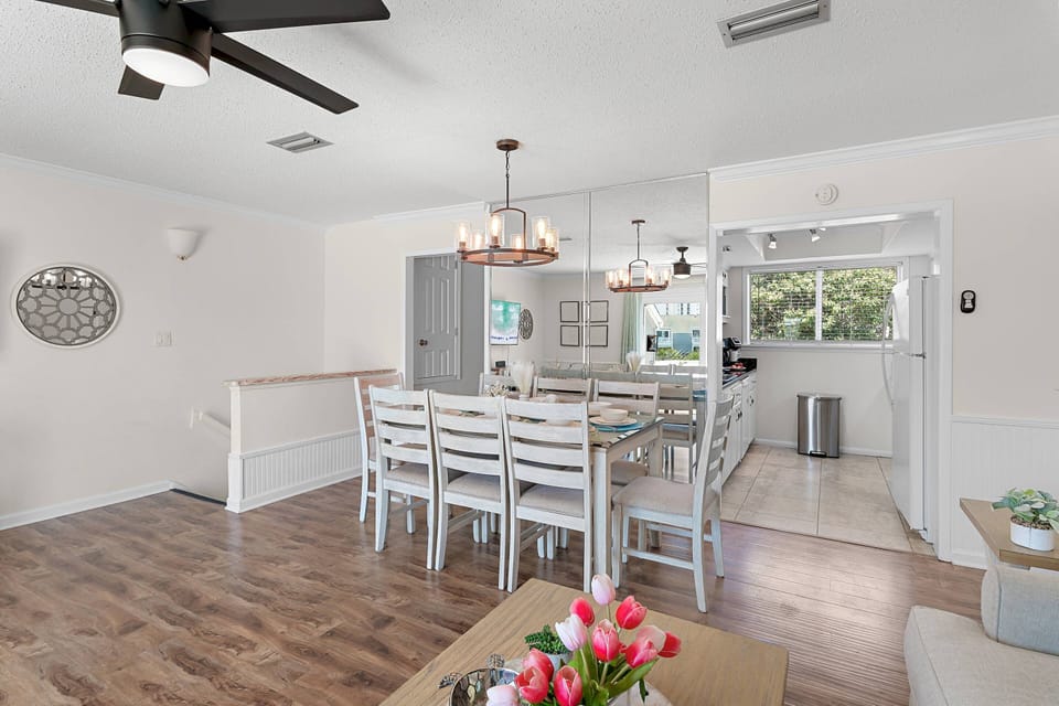 Dining Room Table off the Kitchen - Beachy Elegance, Great for Eating, Entertaining , Socializing, Puzzles or Games