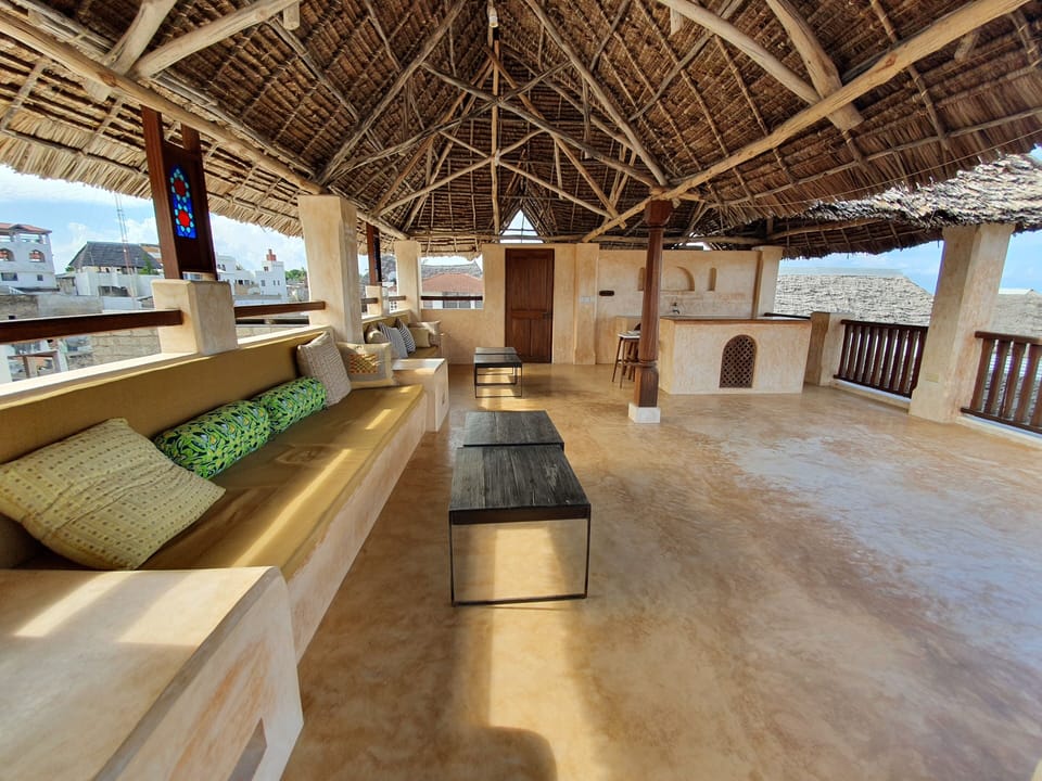Roof terrace 
