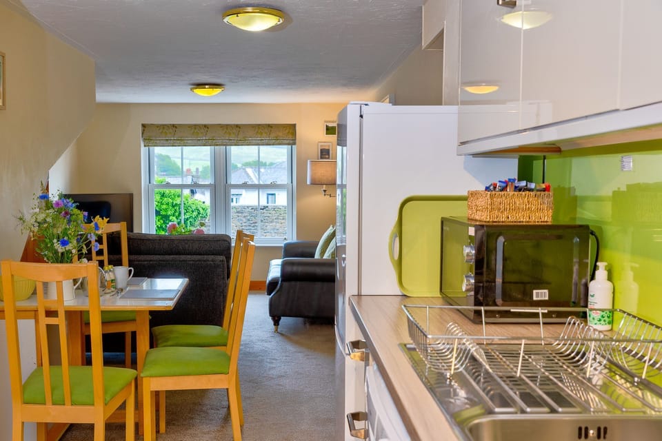 Howgills Apartment 10 - Open plan lounge and dining area