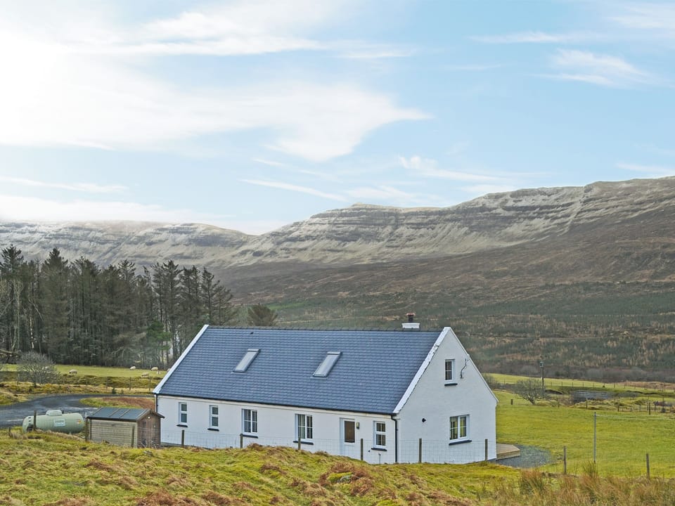 Spectacular local scenery | Sealladh Breagh - Sealladh Breagh and Taigh Iasg - Sealladh Breagh, Glenuachdarach