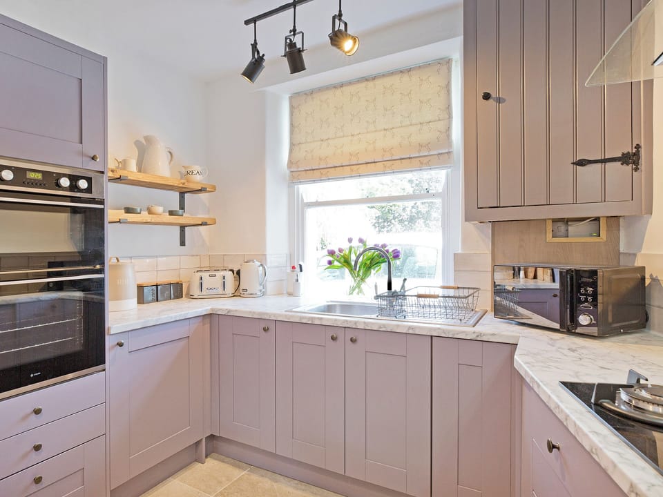 Modern style kitchen/dining room | Duck Cottage, Gargrave