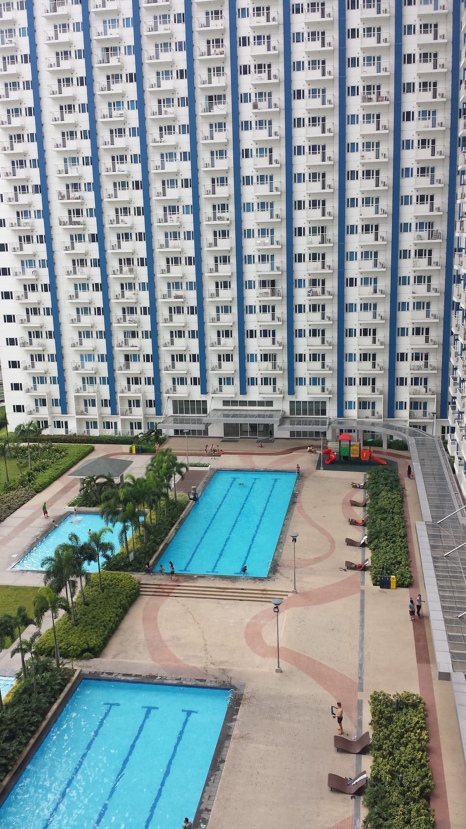 1 Bedroom Condo Unit with Balcony 