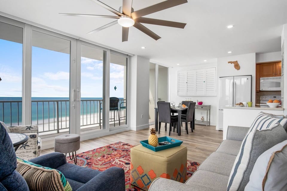 This condo has all the comforts of home and then some, including spectacular Gulf views.