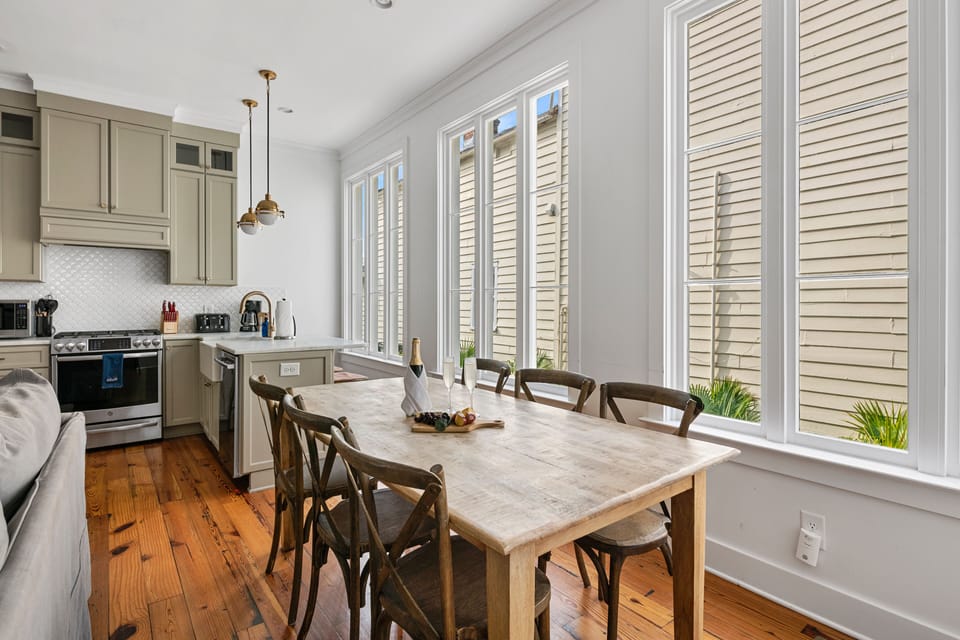 The Palmetto | Next to Cannon Green and Veggie Bin