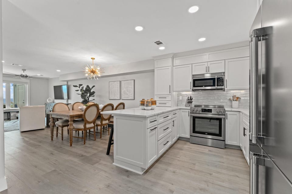 From Front Entry to Kitchen