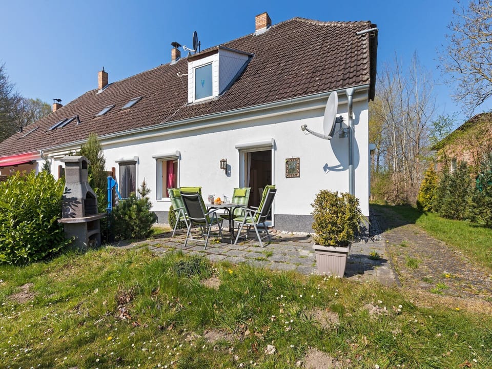 Holiday Home Exterior [summer]