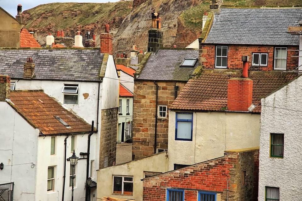 Higgledy piggledy charming village. Perfectly preserved.