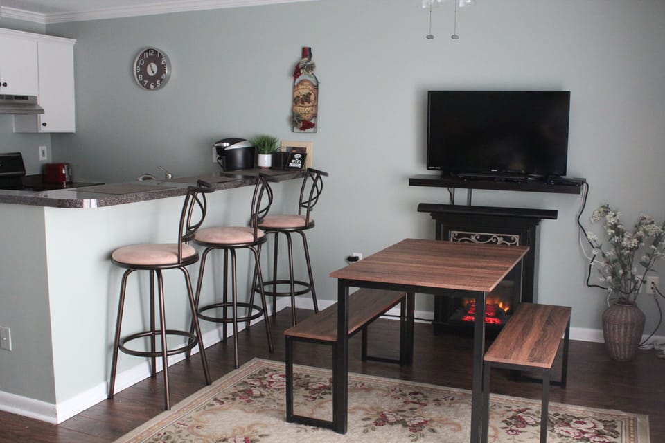 Dining table and countertop seating