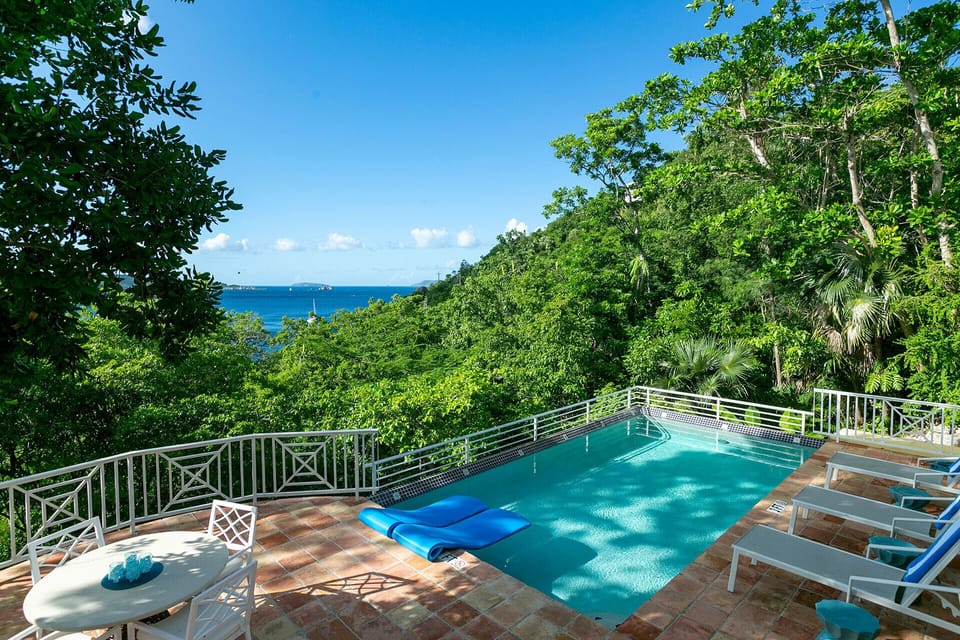 Kallaloo - St. John, USVI