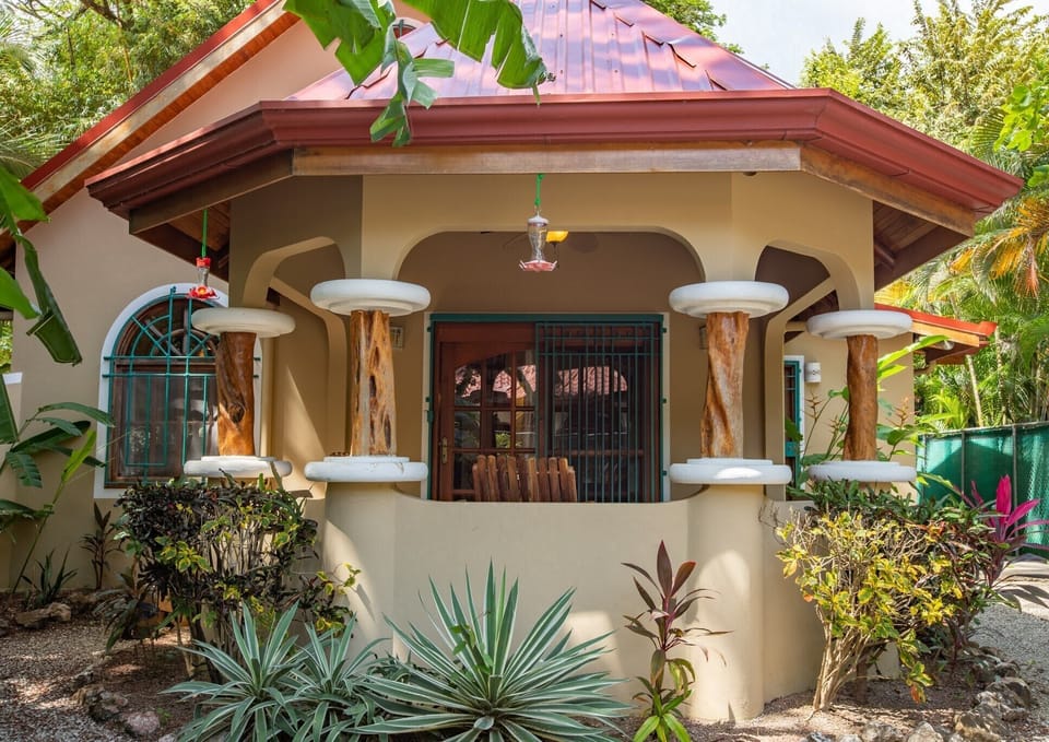 Front Patio (1)