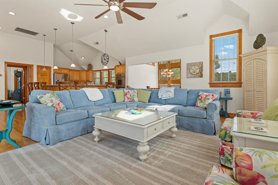 Living Area - Top Level
