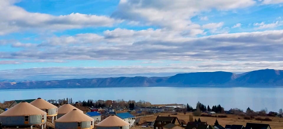 Beautiful Lake located within 1 mile