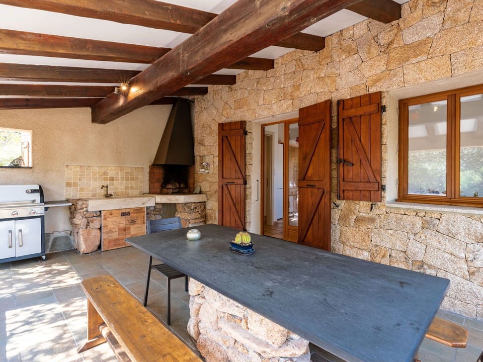 Table, Building, Furniture, Cabinetry, Window, Wood, Beam, Interior Design, Wood Stain