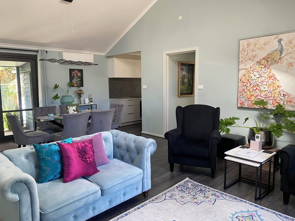 Lounge room