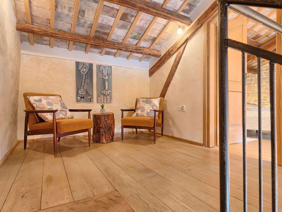 Building, Furniture, Window, Wood, Interior Design, Flooring, Shade, Floor, Hall, Table