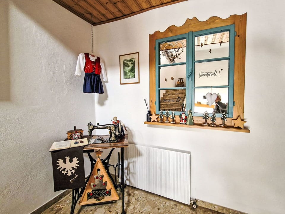 Wood, Interior Design, Picture Frame, Wood Stain, Varnish, Shelving, Shelf, Paint, Collection