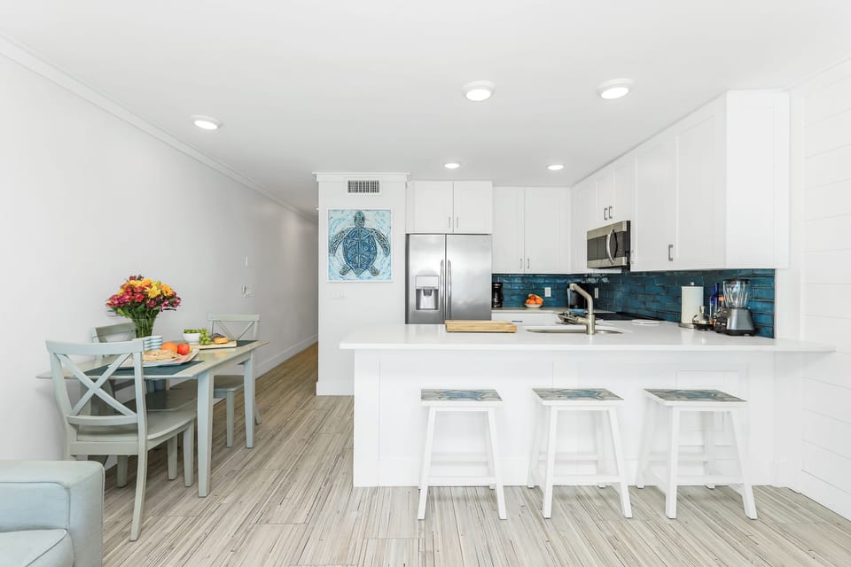 "kitchen was fully stocked with all the dishes you need to prepare any meal"