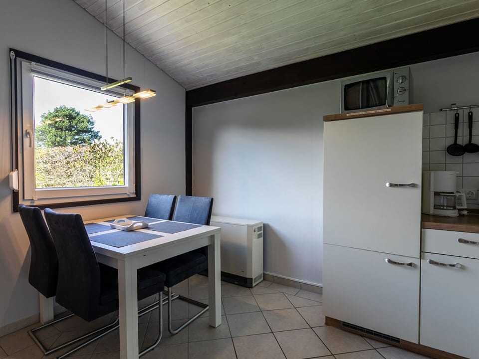 Building, Property, Furniture, Window, Table, House, Interior Design, Flooring, Floor