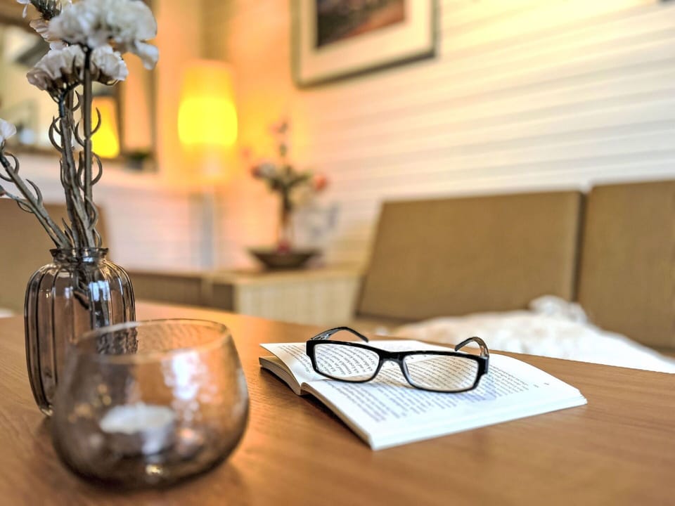 Glasses, Table, Picture Frame, Tableware, Wood, Drinkware, Plant, Dishware, Serveware
