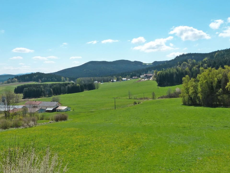 Grassland, Meadow, Mountainous Landforms, Pasture, Natural Landscape, Nature, Highland, Hill, Natural Environment, Green