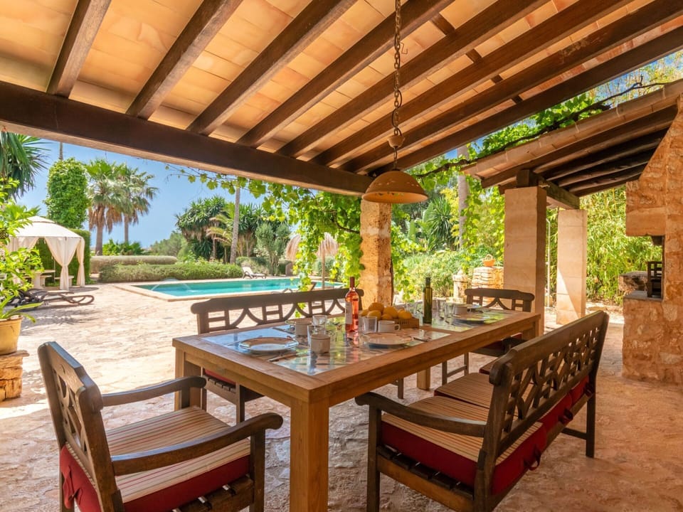 Table, Plant, Furniture, Property, Chair, Shade, Wood, Outdoor Table, Outdoor Furniture, Lighting