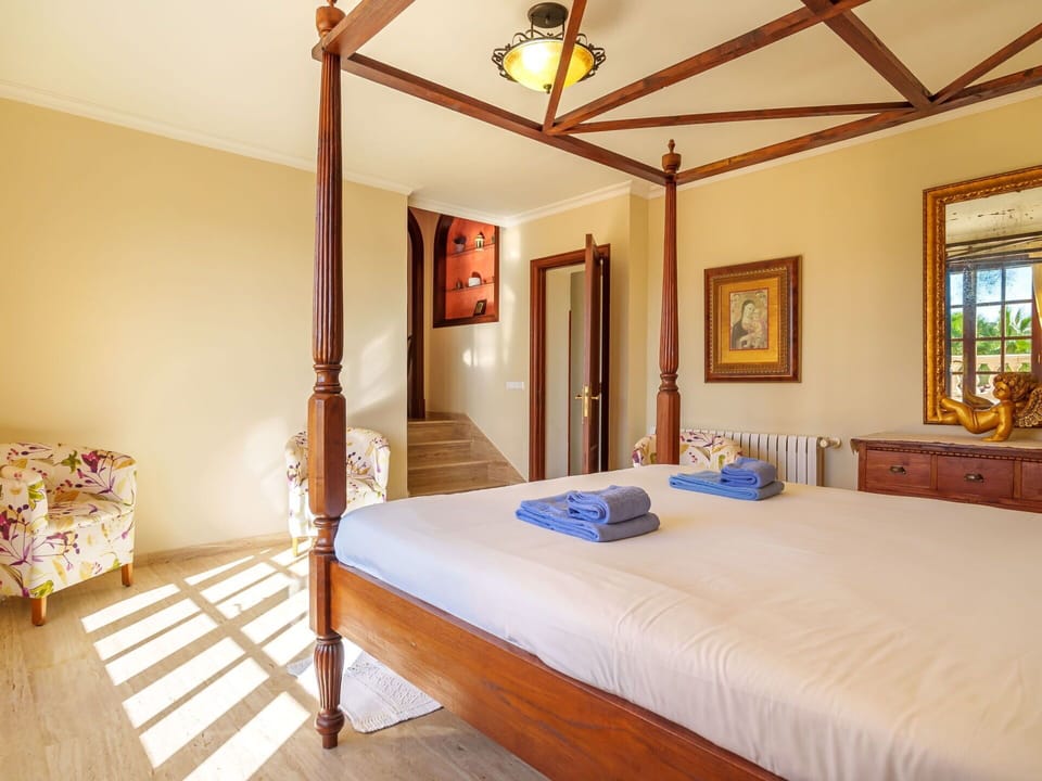 Furniture, Window, Building, Comfort, Wood, Lighting, Bed Frame, Interior Design, Floor, Yellow