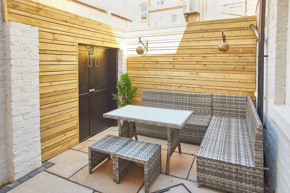 Simba House, Saltburn-by-the-Sea - Host & Stay