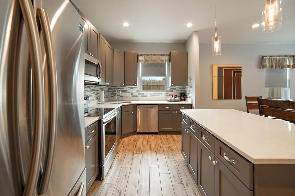 Full service stainless steel kitchen