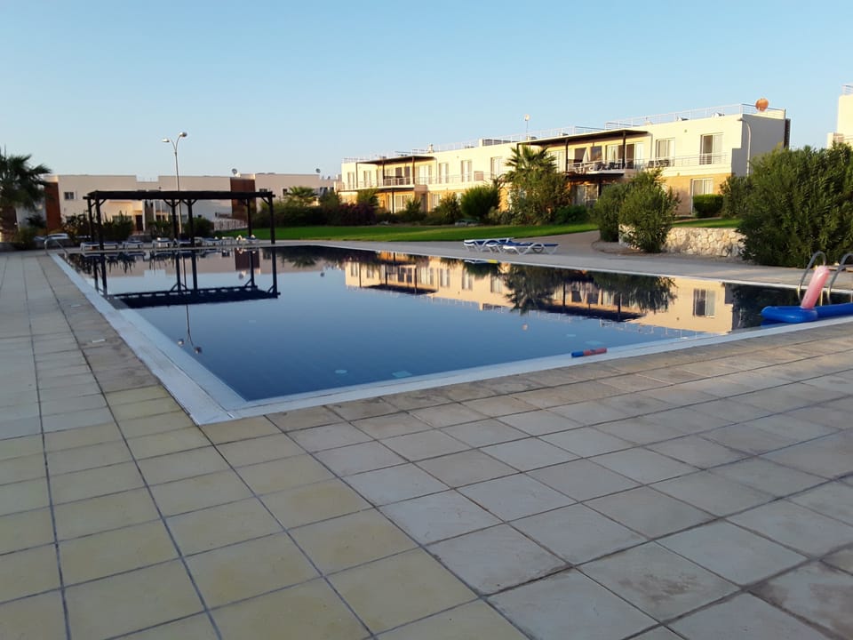 Main LArge Swimming Pool