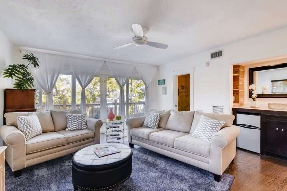 Family Room 2