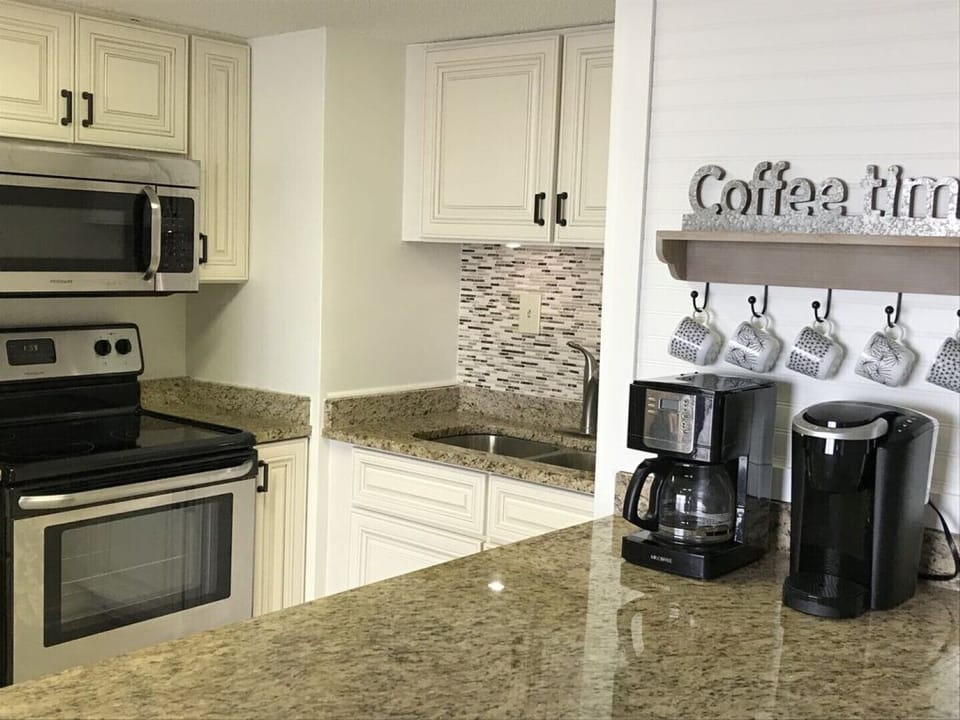 Both Keurig and filter coffee machines