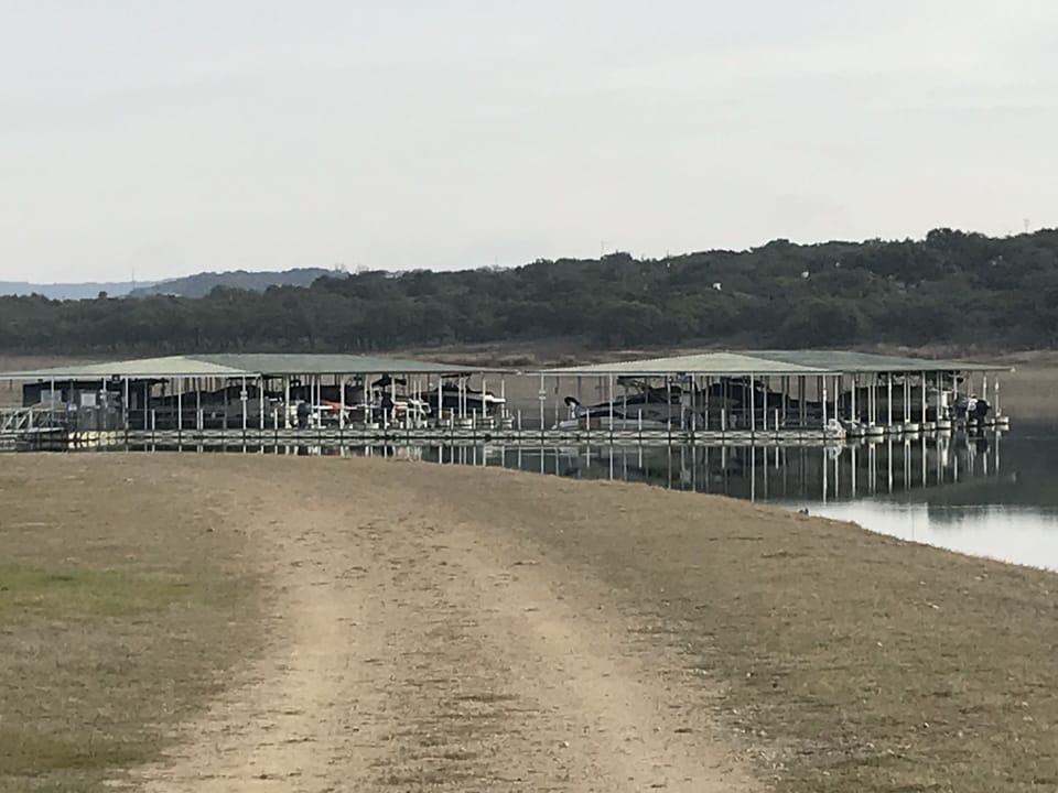 Additional docks on site (20-75ft w/lifts) can be rented overnight.
